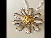 Silver Daisy Necklace 30mm